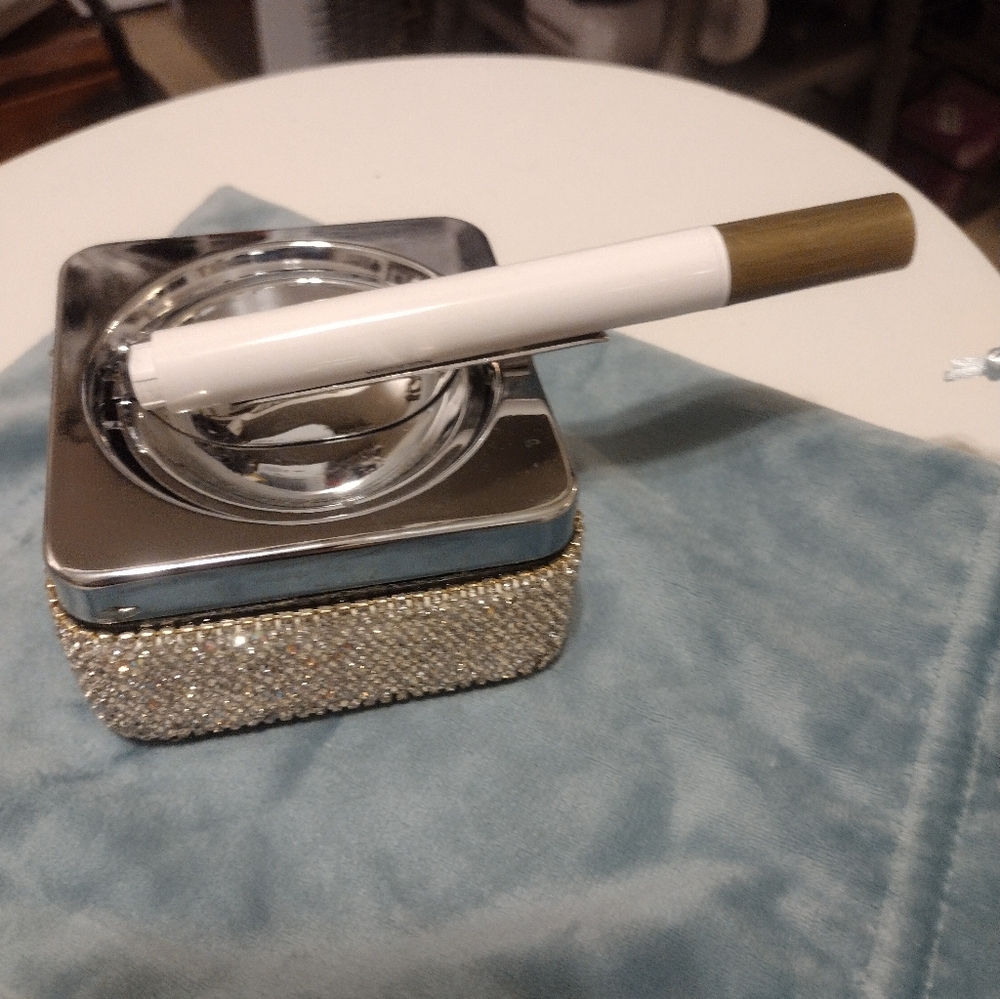 Bejeweled Rhinestone Stand Disposal Box